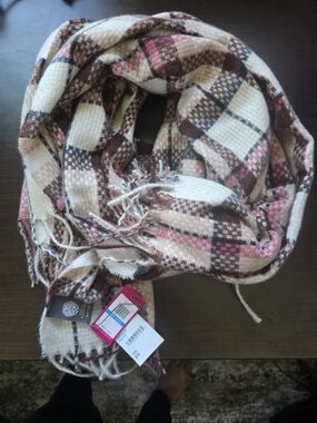 Vince Camuto Plaid Fringe Wrap Scarf in Cream, Brown & Pink